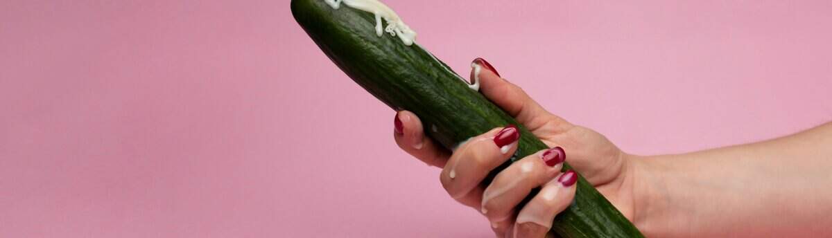 pepino grande representando boquete parafuso