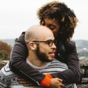 O que é monogamia? 5 verdades que você precisa saber sobre essa relação - Monster D